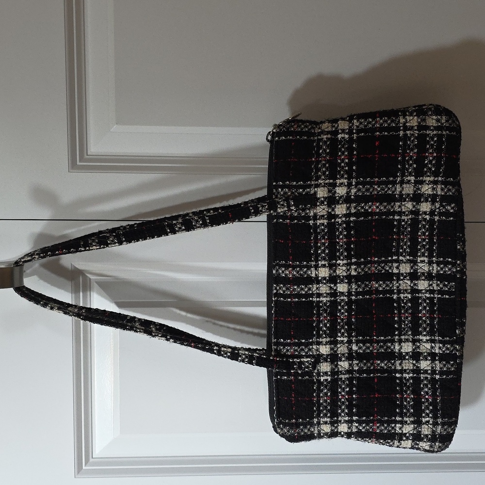 Vera Bradley Tweed East West Bag Purse Limited Edition Black, White, Red⚘️ - Picture 2 of 8